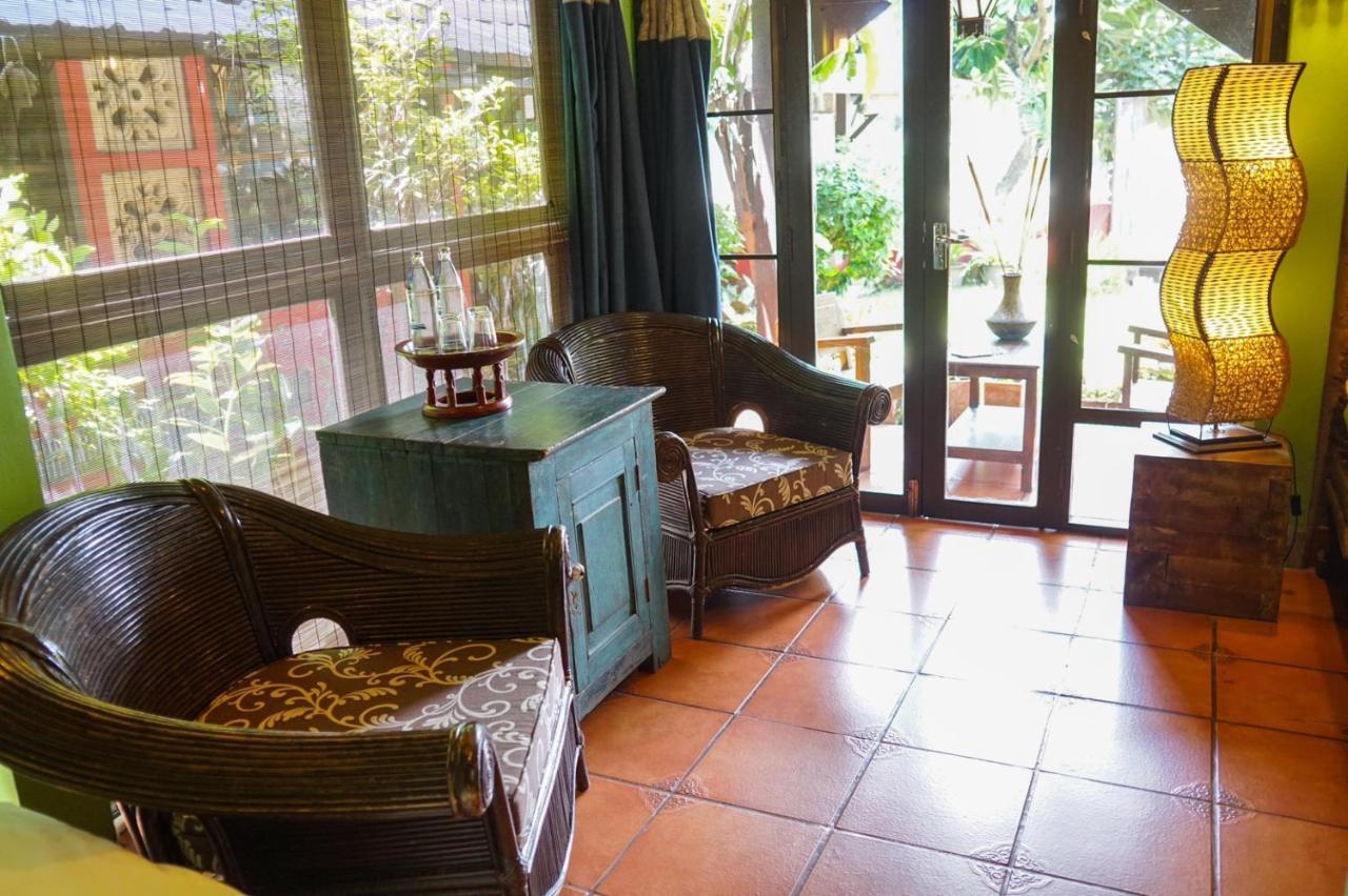 The Riverside Guest House Lampang Exterior photo