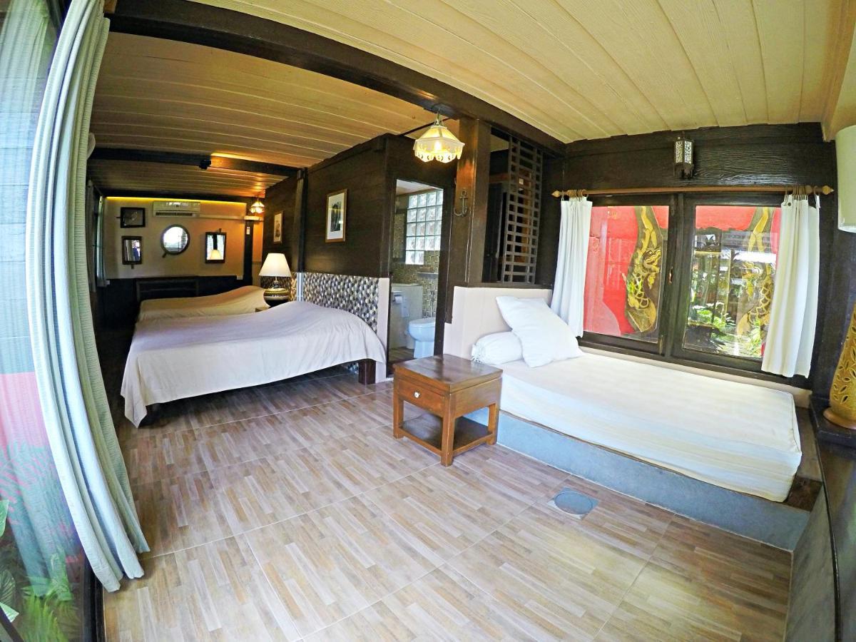 The Riverside Guest House Lampang Exterior photo