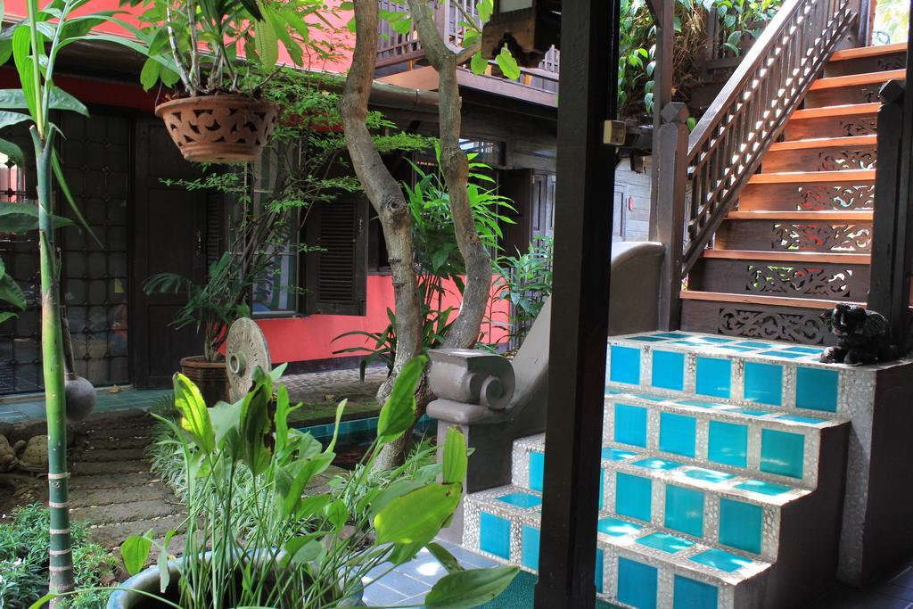 The Riverside Guest House Lampang Exterior photo