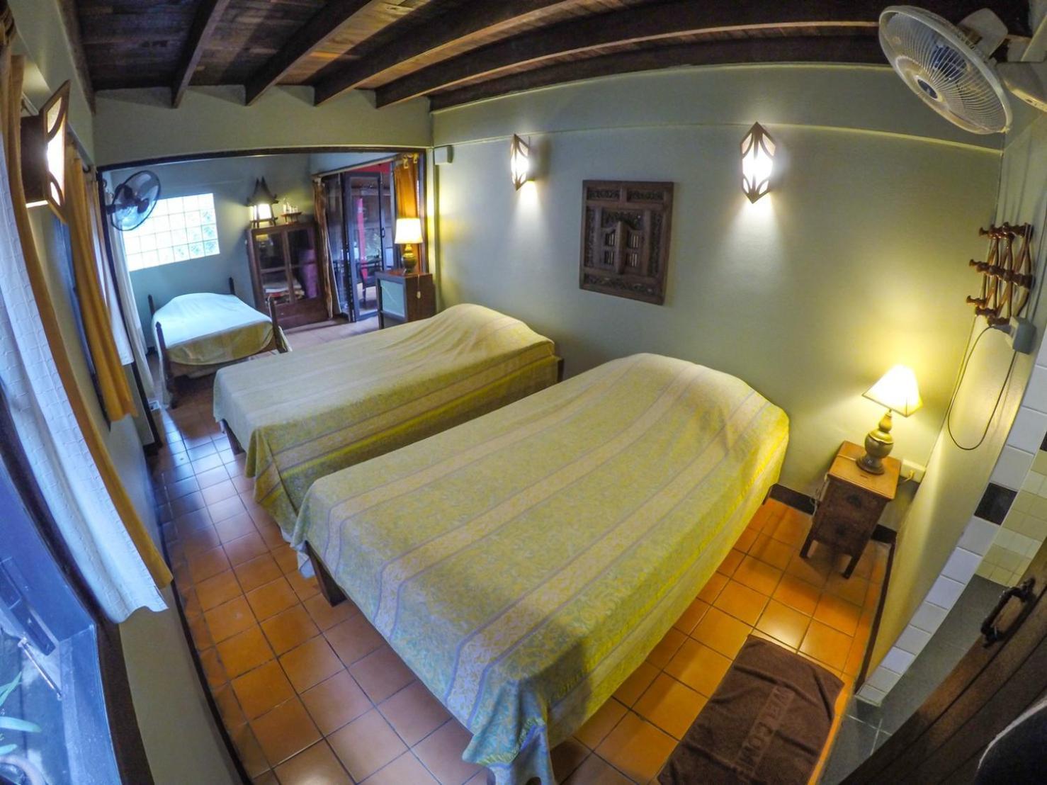 The Riverside Guest House Lampang Exterior photo